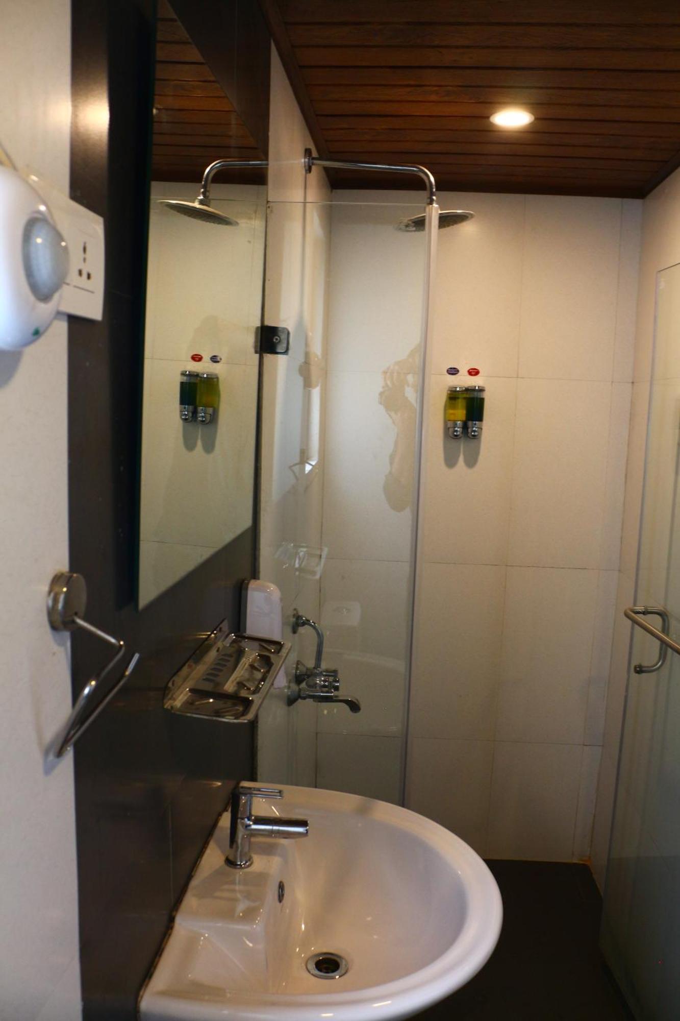 Logan Camp Ooty Hotell Coonoor Eksteriør bilde